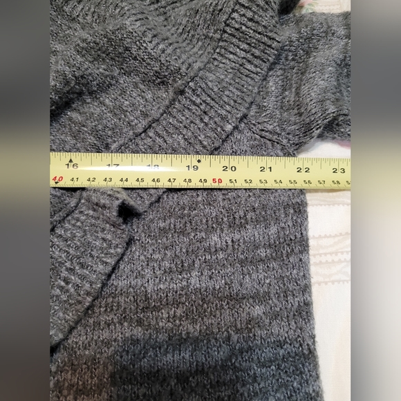 Abercrombie & Fitch relaxed fit swing cardigan - Picture 6 of 6